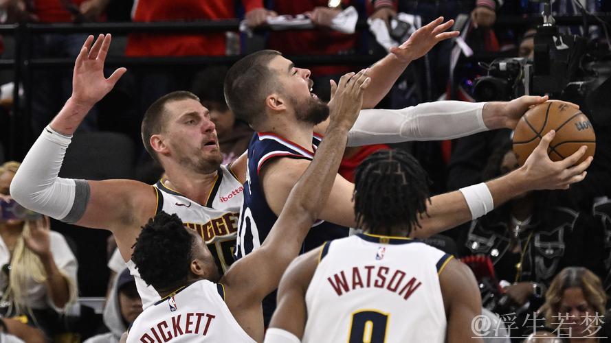 季后赛5月4日:掘金对阵快船 戈登精彩表现 季后赛5月4日:掘金对阵快船 戈登精彩表现