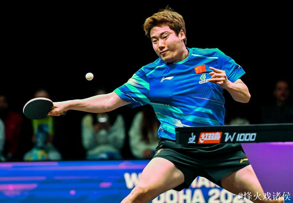WTT多哈冠军赛：梁靖崑赢下国乒德比 晋级男单八强