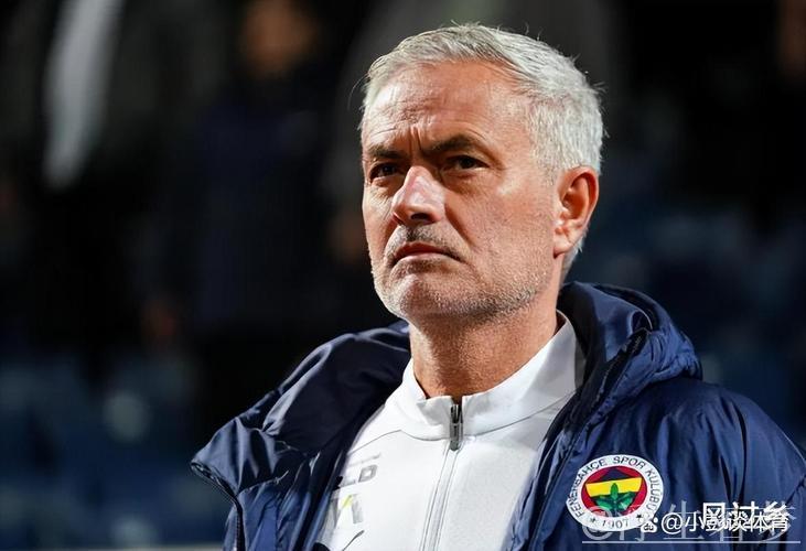 5-2挺进16强！62岁穆帅72天不败创历史，31次晋级横扫欧洲